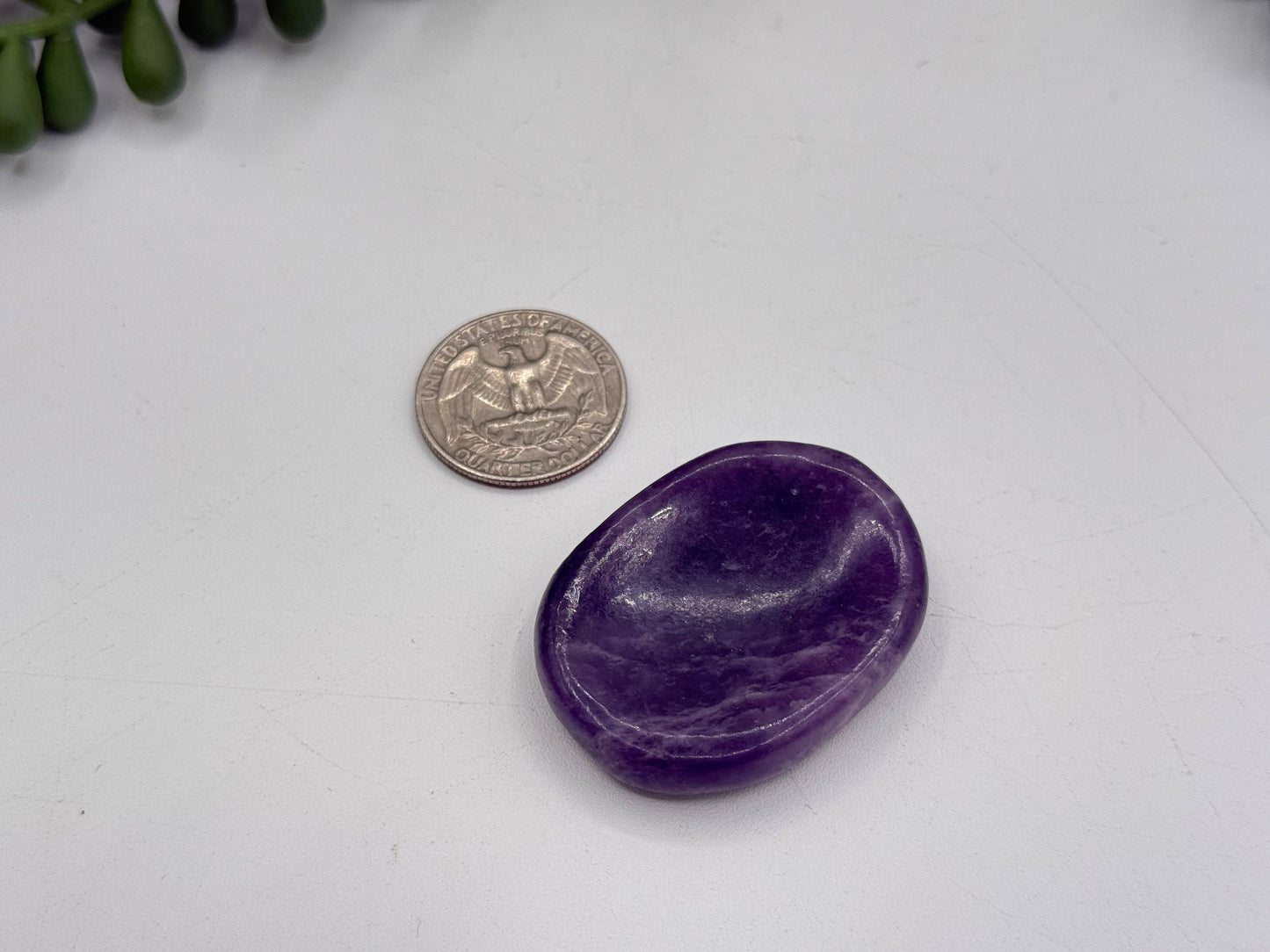 Lepidolite Worry Stones 40x30x8mm (1 piece)