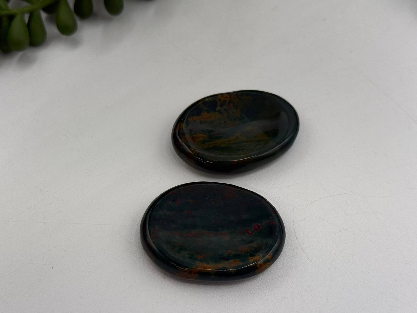 Bloodstone Worry Stones 40x30x8mm (1 piece)