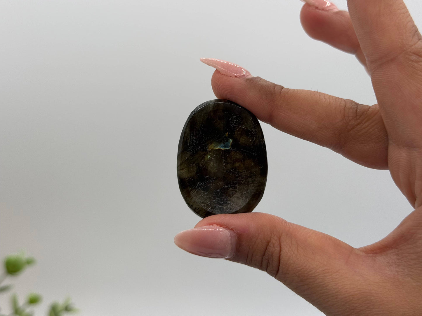 Labradorite Worry Stones 40x30x8mm (1 piece)