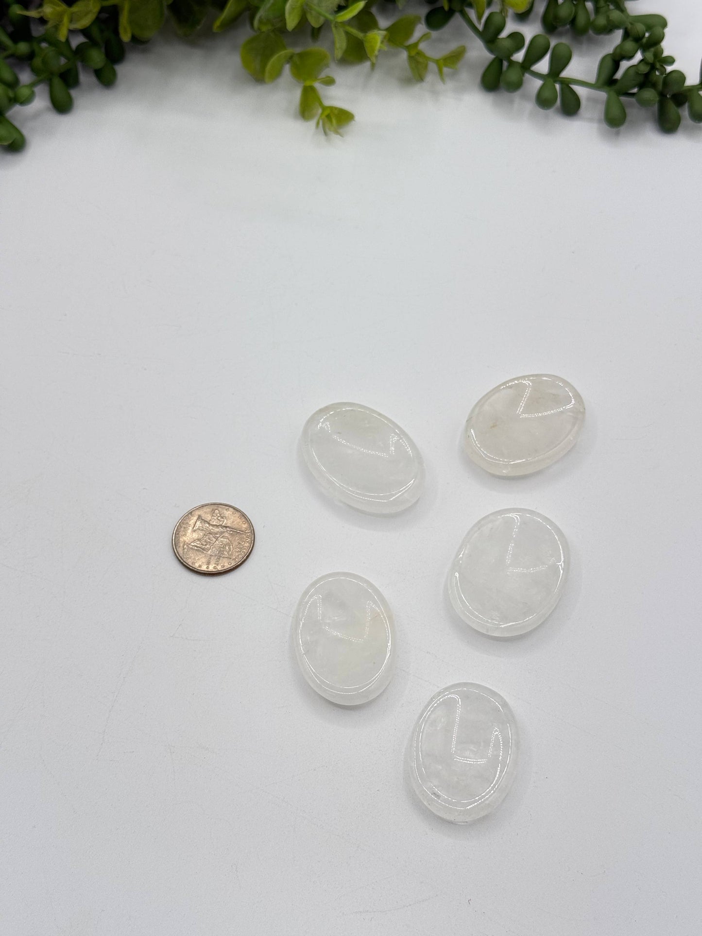 Clear Quartz Worry Stones 40x30x8mm (1 piece)