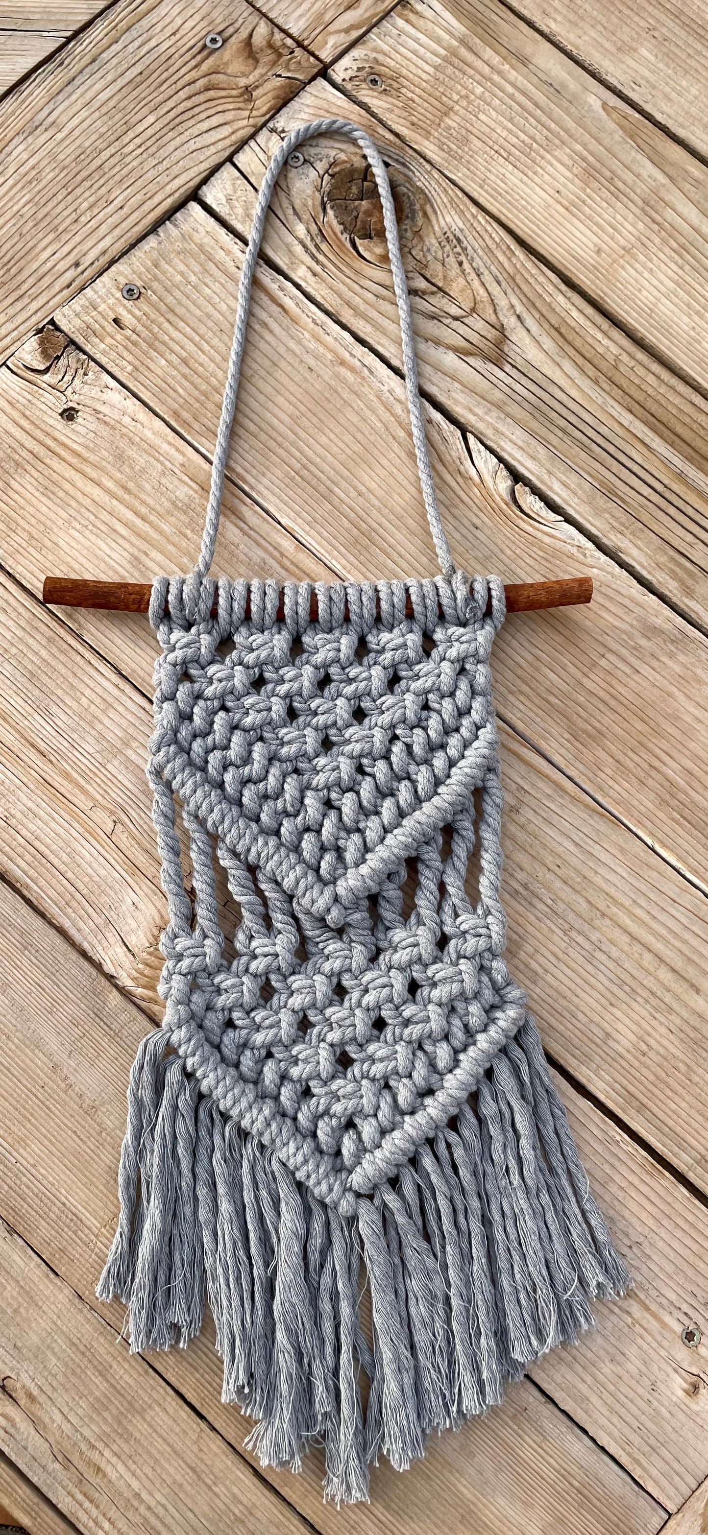 Macrame wall hanging
