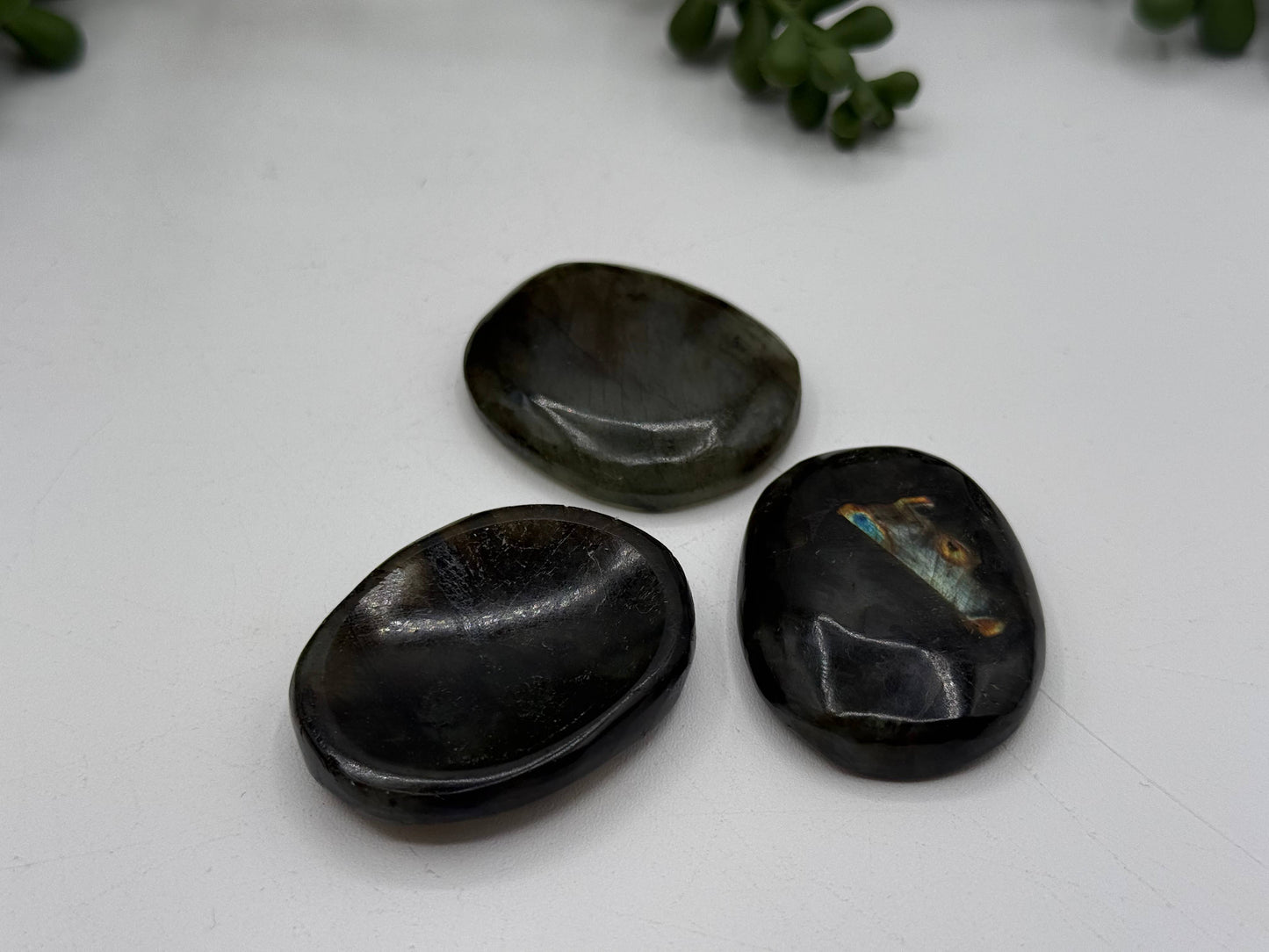 Labradorite Worry Stones 40x30x8mm (1 piece)
